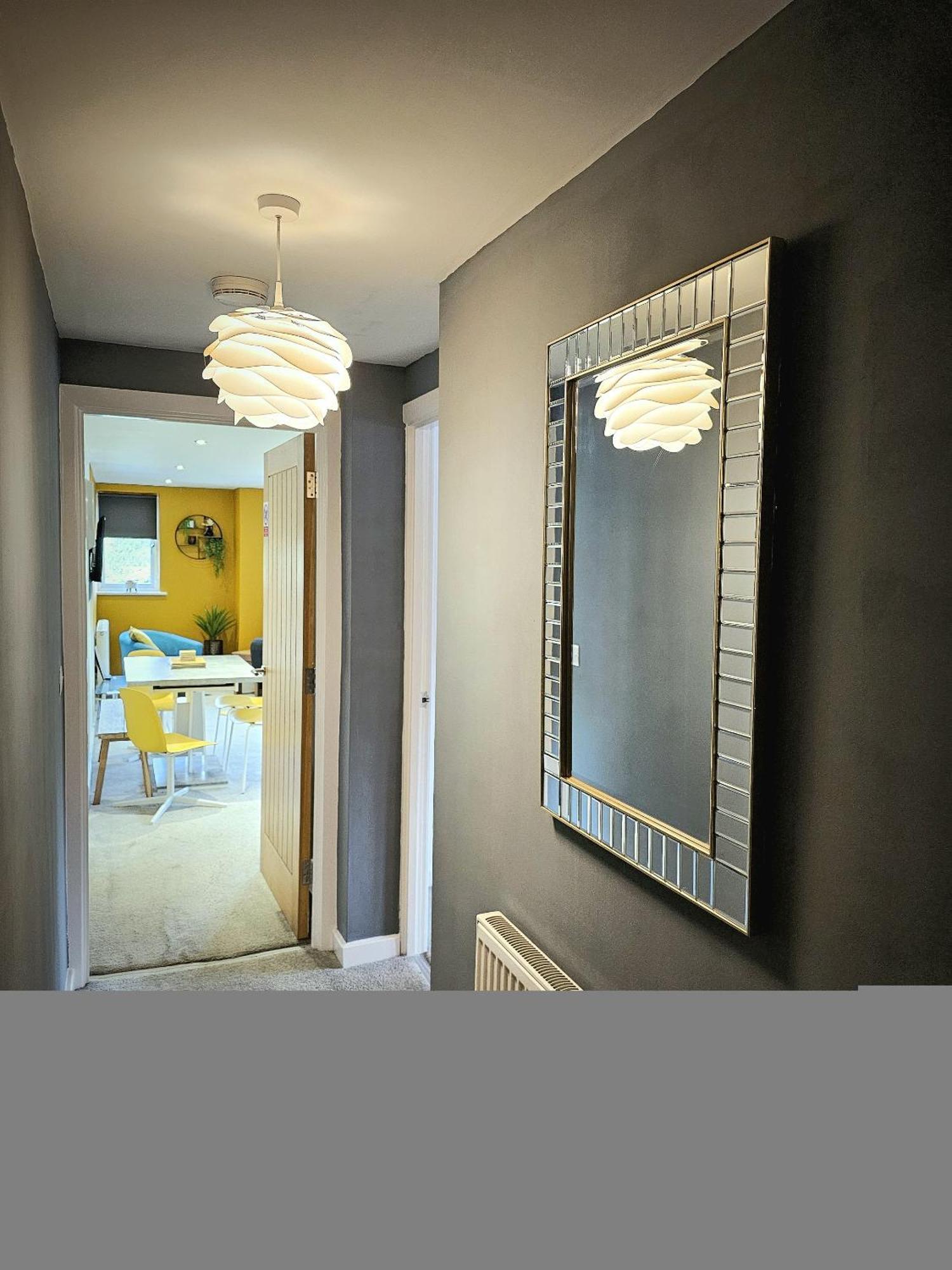 Homebird Property - Epsom Apartment ฮาร์โรเกต ภายนอก รูปภาพ